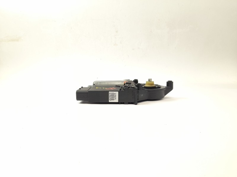 Recambio de motor elevalunas delantero derecho para volkswagen passat berlina (3b2) 1.8 referencia OEM IAM 0130821694  