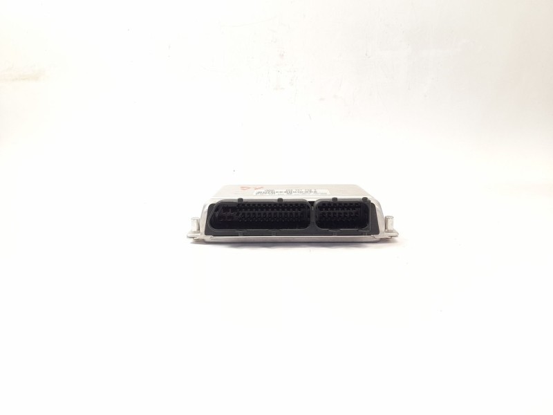Recambio de centralita motor uce para volkswagen passat berlina (3b2) 1.8 referencia OEM IAM 8D0907558S  