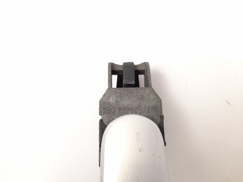 Recambio de maneta exterior delantera derecha para volkswagen passat berlina (3b2) 1.8 referencia OEM IAM 3B0837885  