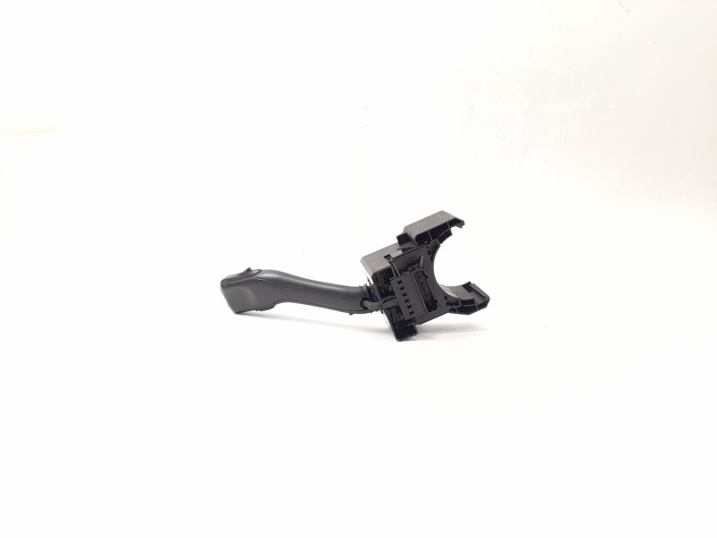 Recambio de mando limpia para volkswagen passat berlina (3b2) 1.8 referencia OEM IAM 494551  