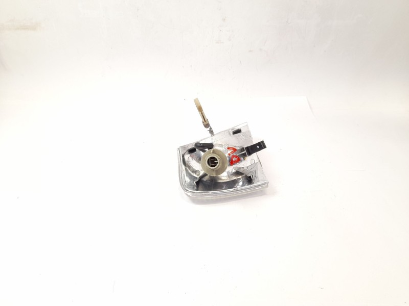 Recambio de piloto delantero izquierdo para volkswagen passat berlina (3b2) 1.8 referencia OEM IAM 084411516LF  