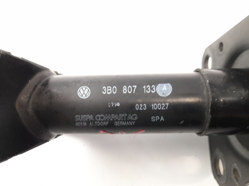 Recambio de absorbedor delantero para volkswagen passat berlina (3b2) 1.8 referencia OEM IAM 3B0807133A  