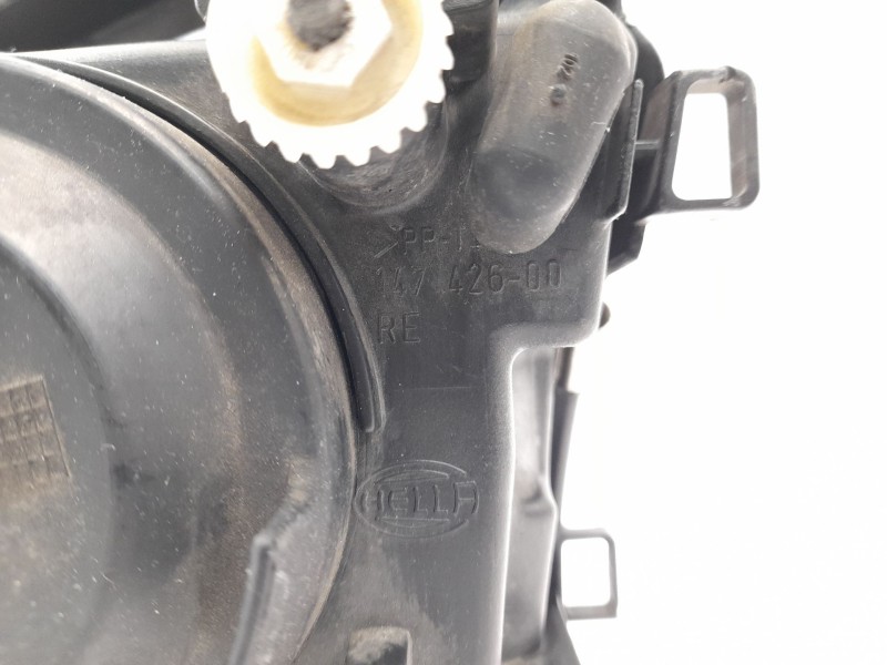 Recambio de faro derecho para volkswagen passat berlina (3b2) 1.8 referencia OEM IAM 14742600  