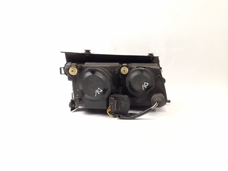 Recambio de faro izquierdo para volkswagen passat berlina (3b2) 1.8 referencia OEM IAM 14742500  