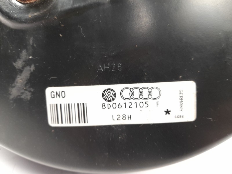 Recambio de servofreno para volkswagen passat berlina (3b2) 1.8 referencia OEM IAM 8D0612105F  