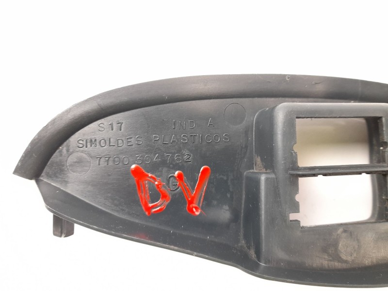 Recambio de moldura para renault kangoo (f/kc0) 1.9 diesel referencia OEM IAM 7700304762  