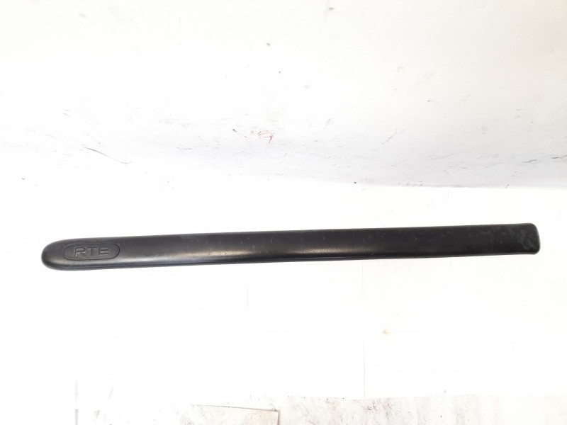 Recambio de moldura para renault kangoo (f/kc0) 1.9 diesel referencia OEM IAM 7700304633  