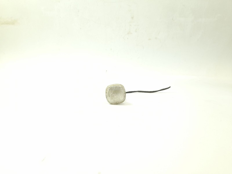 Recambio de piloto lateral izquierdo para audi a3 (8l) 1.8 referencia OEM IAM   
