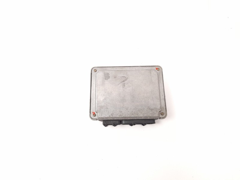 Recambio de centralita motor uce para audi a3 (8l) 1.8 referencia OEM IAM 06A906018C  