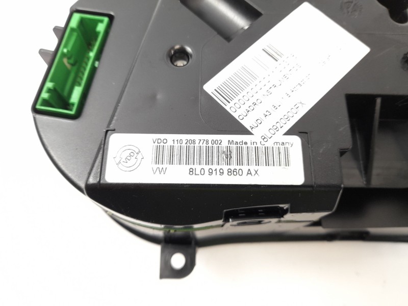 Recambio de cuadro instrumentos para audi a3 (8l) 1.8 referencia OEM IAM 8L0919860AX  