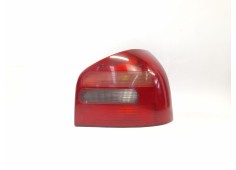 Recambio de piloto trasero derecho para audi a3 (8l) 1.8 referencia OEM IAM 8L0945096  