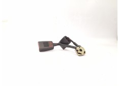 Recambio de enganche cinturon seguridad trasero izquierdo para audi a3 (8l) 1.8 referencia OEM IAM 8L0857739A   2