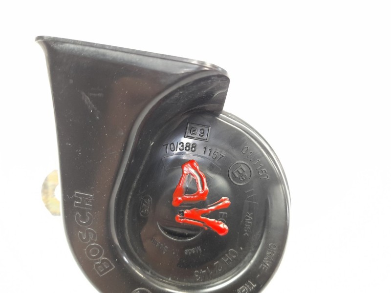 Recambio de claxon para peugeot 607 (s2) 2.0 16v hdi fap cat (rhr / dw10bted4) referencia OEM IAM 703881157  
