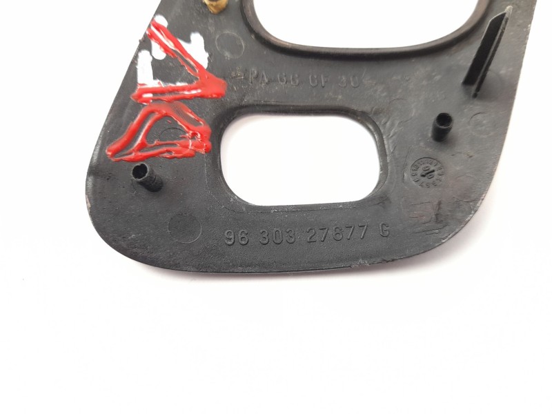 Recambio de moldura para peugeot 607 (s2) 2.0 16v hdi fap cat (rhr / dw10bted4) referencia OEM IAM 9630327677G  