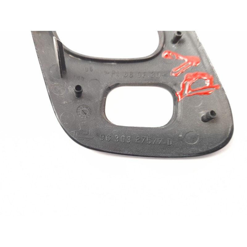 Recambio de moldura para peugeot 607 (s2) 2.0 16v hdi fap cat (rhr / dw10bted4) referencia OEM IAM 9630327577D  