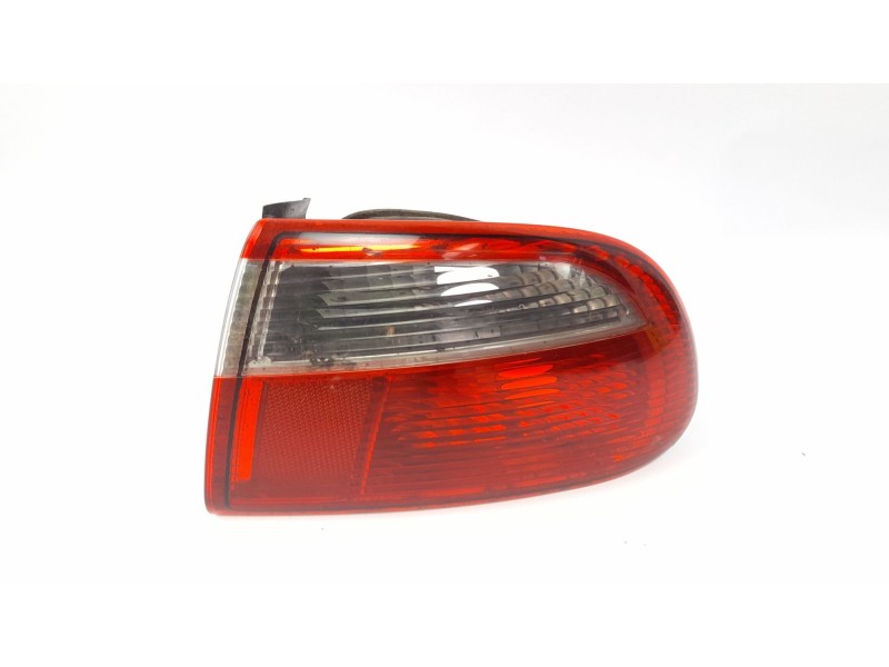 Recambio de piloto trasero derecho para seat toledo (1m2) 1.9 tdi referencia OEM IAM 1M5945096B  