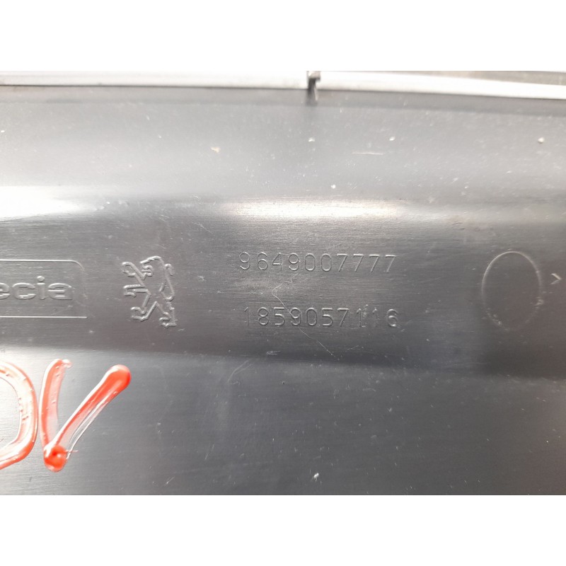 Recambio de moldura para peugeot 607 (s2) 2.0 16v hdi fap cat (rhr / dw10bted4) referencia OEM IAM 9649007777  