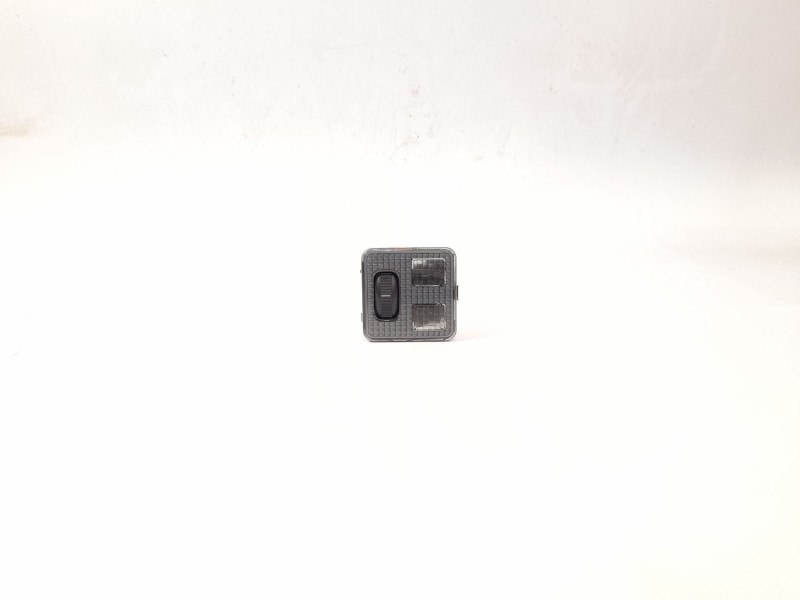 Recambio de luz interior para peugeot 206 berlina gti referencia OEM IAM 9607449080  