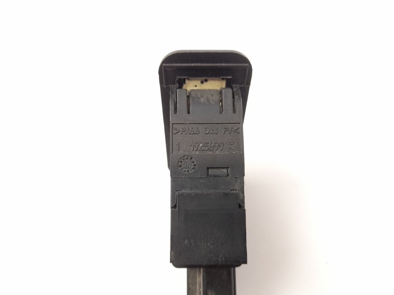 Recambio de regulador altura luces para peugeot 206 berlina gti referencia OEM IAM 1925699  