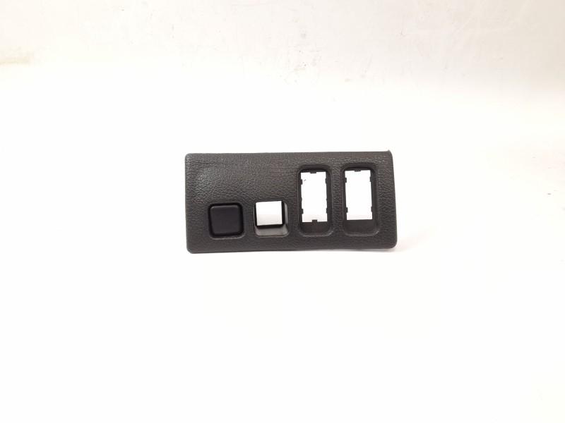 Recambio de moldura para peugeot 206 berlina gti referencia OEM IAM 9625038877  