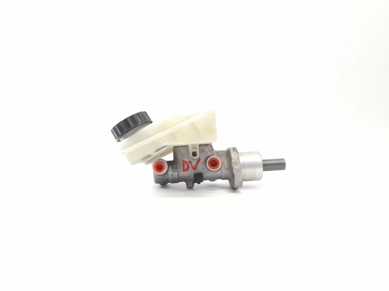 Recambio de bomba freno para peugeot 206 berlina gti referencia OEM IAM 03350884271  