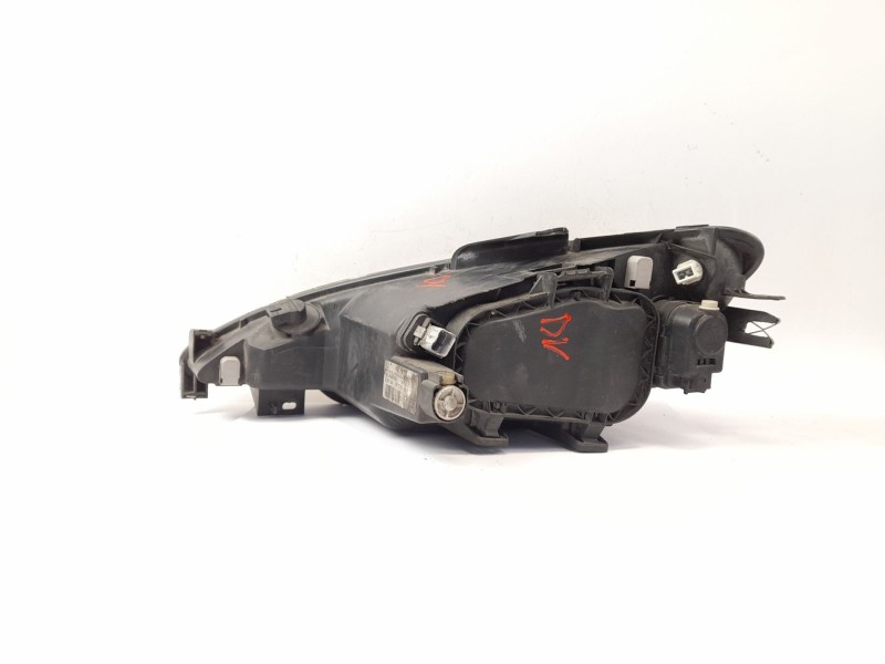 Recambio de faro derecho para peugeot 206 berlina gti referencia OEM IAM 9628666780  
