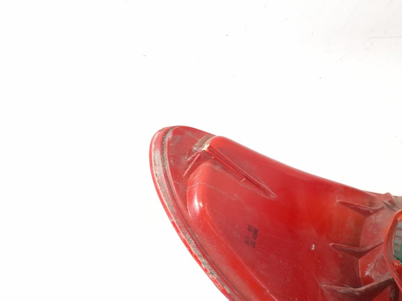 Recambio de piloto trasero derecho para peugeot 206 berlina gti referencia OEM IAM 2531D  