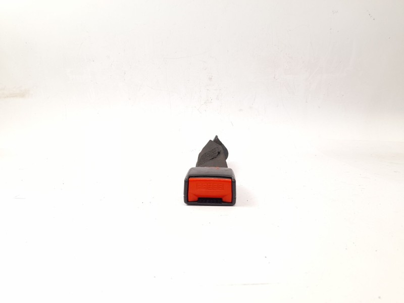 Recambio de enganche cinturon seguridad trasero izquierdo para peugeot 206 berlina gti referencia OEM IAM   