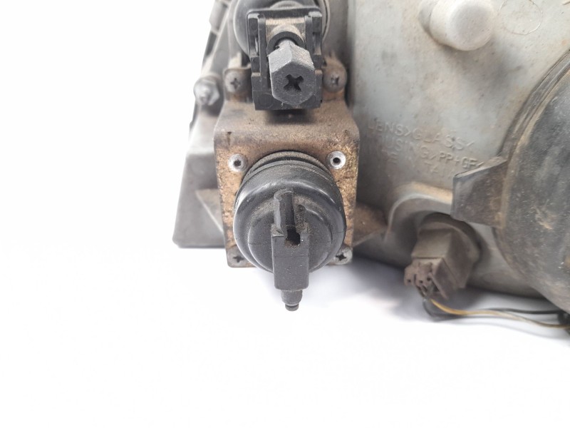 Recambio de faro derecho para citroën jumper caja/chasis (230) 2.5 tdi referencia OEM IAM 6611122R  