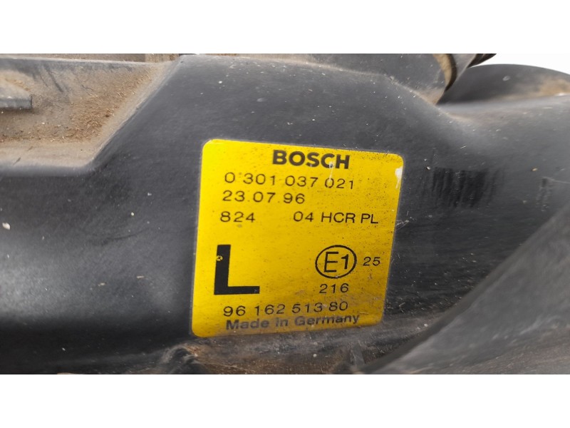 Recambio de faro izquierdo para peugeot 406 berlina (s1/s2) 1.9 td referencia OEM IAM 0301037021  