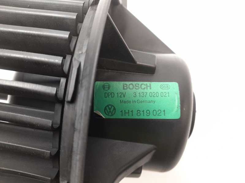 Recambio de motor calefaccion para volkswagen golf iii (1h1) 1.9 tdi referencia OEM IAM 1H1819021  