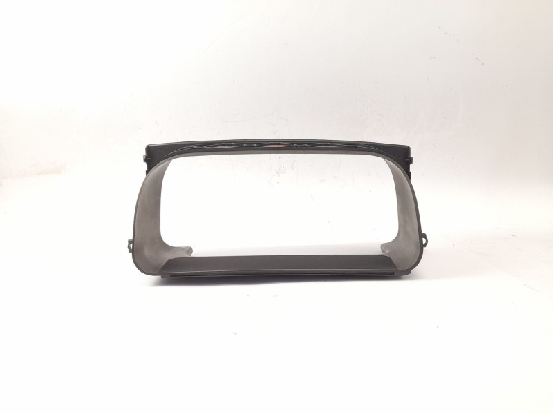 Recambio de moldura para volkswagen golf iii (1h1) 1.9 tdi referencia OEM IAM 1H6857059  