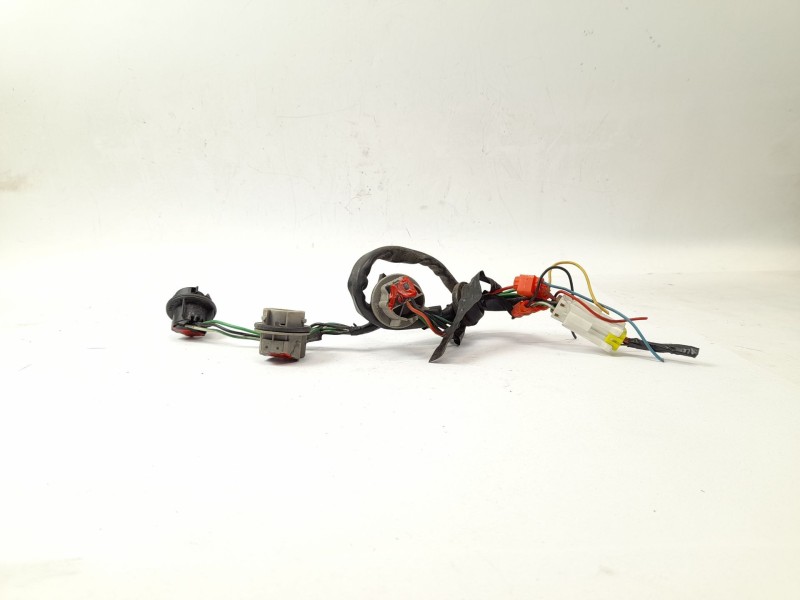 Recambio de portalamparas para mitsubishi space star monospace (dg_a) 1.8 gdi (dg5a) referencia OEM IAM   
