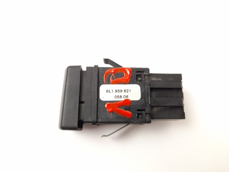 Recambio de boton luneta termica para seat ibiza (6l1) 1.4 tdi referencia OEM IAM 6L1959621  
