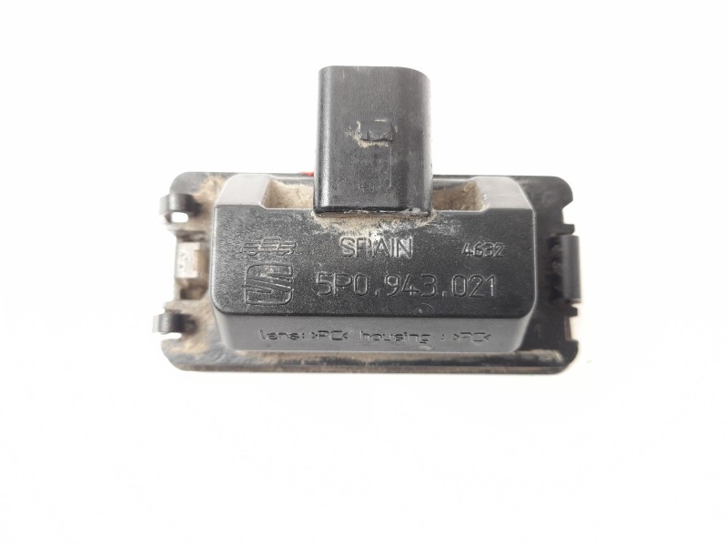 Recambio de piloto matricula para seat ibiza (6l1) 1.4 tdi referencia OEM IAM 5P0943021  