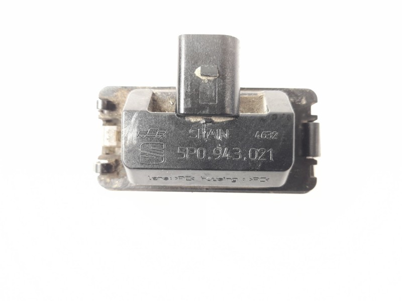 Recambio de piloto matricula para seat ibiza (6l1) 1.4 tdi referencia OEM IAM 5P0943021  