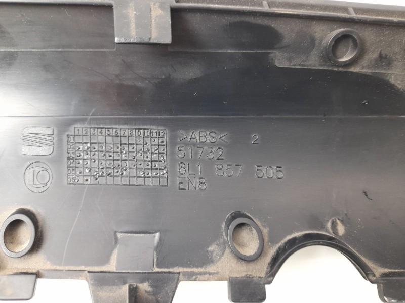 Recambio de moldura para seat ibiza (6l1) 1.4 tdi referencia OEM IAM 6L1857505  