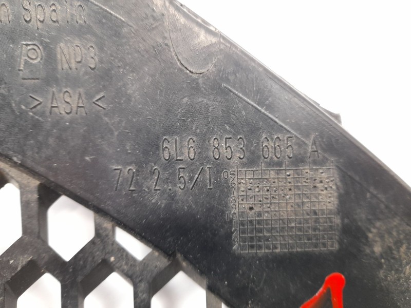 Recambio de rejilla paragolpes izquierdo para seat ibiza (6l1) 1.4 tdi referencia OEM IAM 6L6853665A  