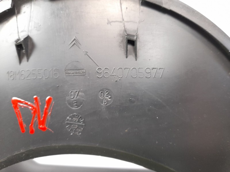 Recambio de moldura para citroën c3 i (fc_, fn_) 1.4 16v hdi referencia OEM IAM 9640705977  