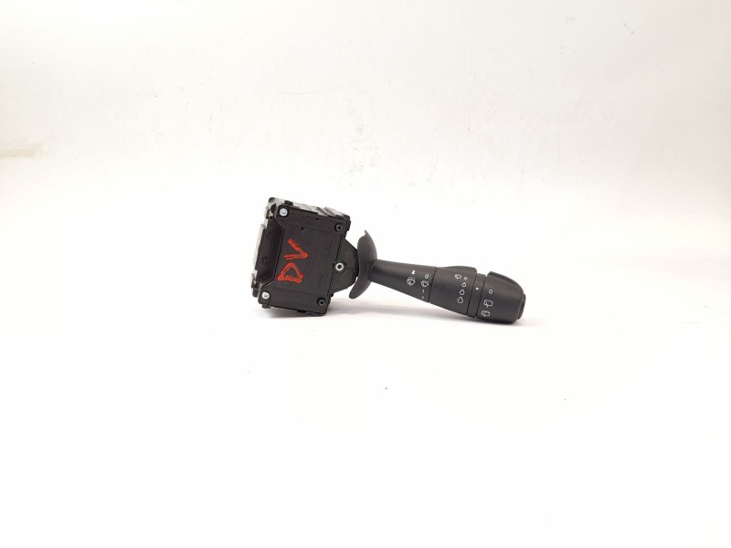 Recambio de mando limpia para nissan nv300 kombi (x82) 1.6 dci 125 referencia OEM IAM E107455531  