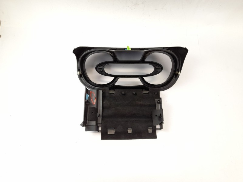 Recambio de moldura para nissan nv300 kombi (x82) 1.6 dci 125 referencia OEM IAM 681010993R  