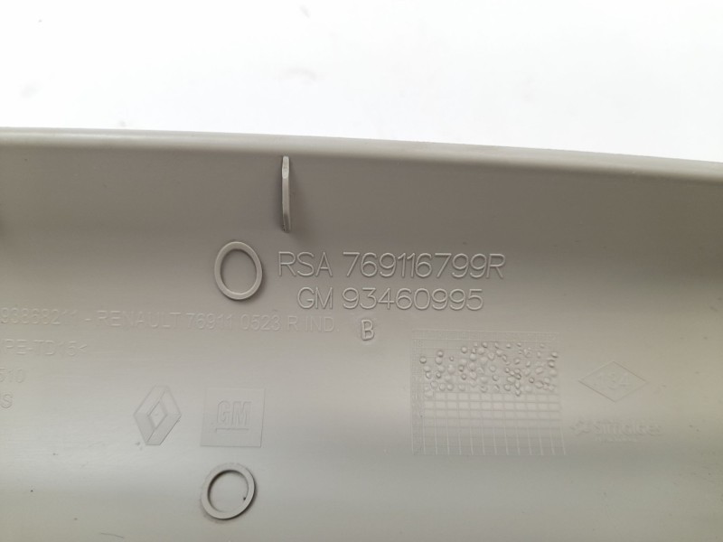 Recambio de moldura para nissan nv300 kombi (x82) 1.6 dci 125 referencia OEM IAM 769116799R  