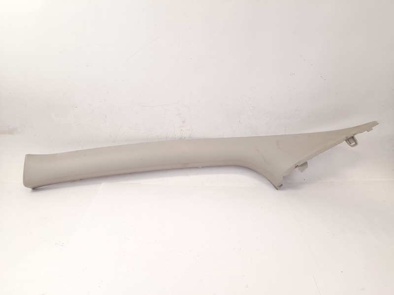 Recambio de moldura para nissan nv300 kombi (x82) 1.6 dci 125 referencia OEM IAM 769122377R  