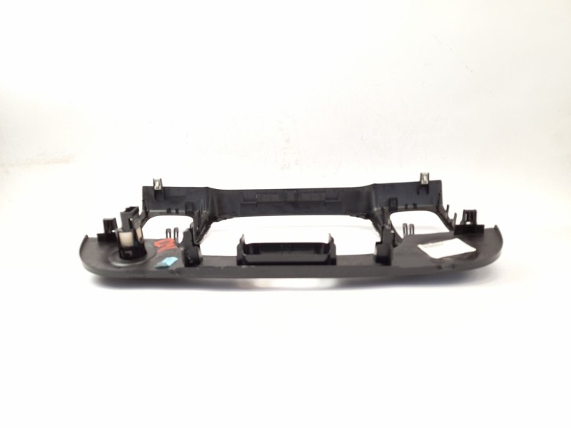 Recambio de moldura para nissan nv300 kombi (x82) 1.6 dci 125 referencia OEM IAM 93452450  