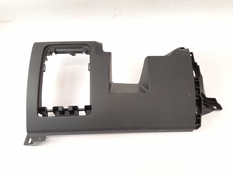 Recambio de moldura para nissan nv300 kombi (x82) 1.6 dci 125 referencia OEM IAM 689219800R  