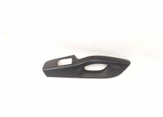 Recambio de moldura para nissan nv300 kombi (x82) 1.6 dci 125 referencia OEM IAM 809600891R   2