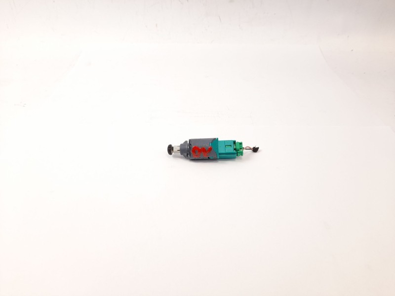 Recambio de interruptor para nissan nv300 kombi (x82) 1.6 dci 125 referencia OEM IAM 25325007R  