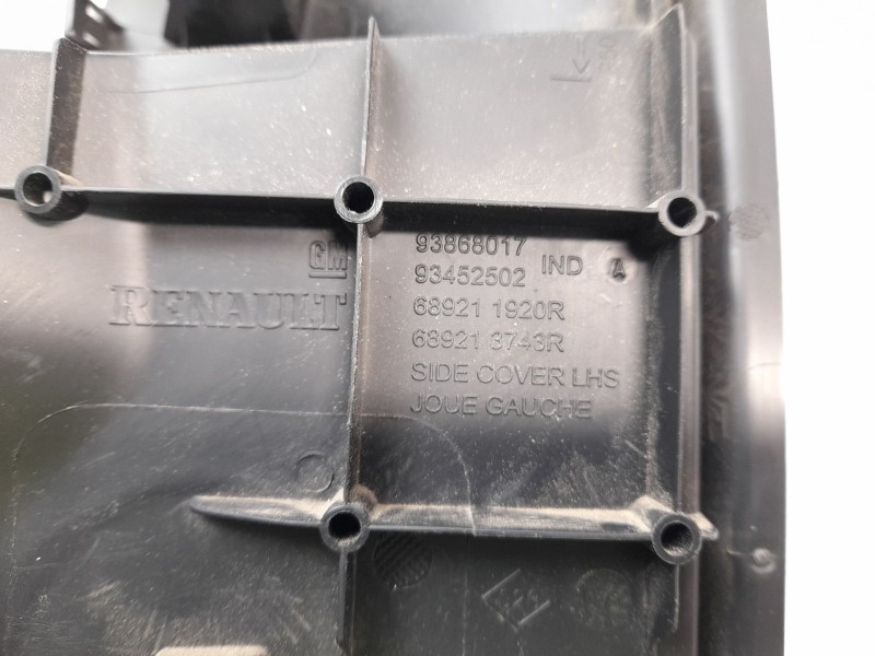 Recambio de moldura para nissan nv300 kombi (x82) 1.6 dci 125 referencia OEM IAM 93868017  