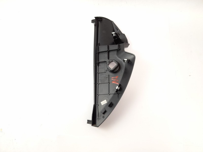 Recambio de moldura para nissan nv300 kombi (x82) 1.6 dci 125 referencia OEM IAM 689202851R  