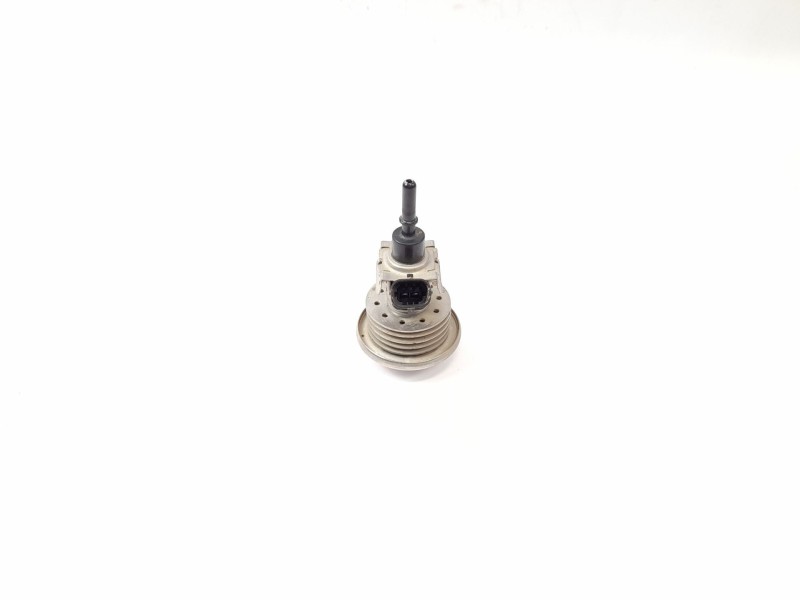 Recambio de inyector adblue para nissan nv300 kombi (x82) 1.6 dci 125 referencia OEM IAM 208993839R  